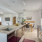 House Iris With Private Pool Vila Porec