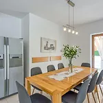 House Iris With Private Pool Vila Porec