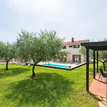 Vila House Iris With Private Pool Porec