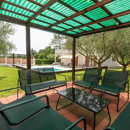 House Iris With Private Pool فيلة *