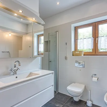 House Iris With Private Pool * Poreč