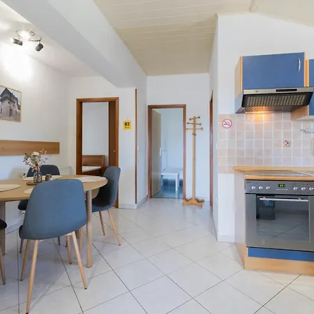 House Iris With Private Pool Vila Porec