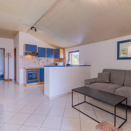 House Iris With Private Pool * Porec