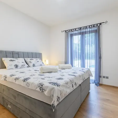 Vila House Iris With Private Pool *
