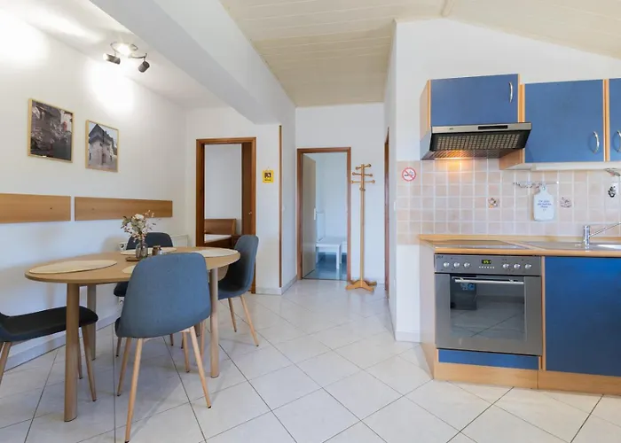 House Iris With Private Pool Villa Poreč