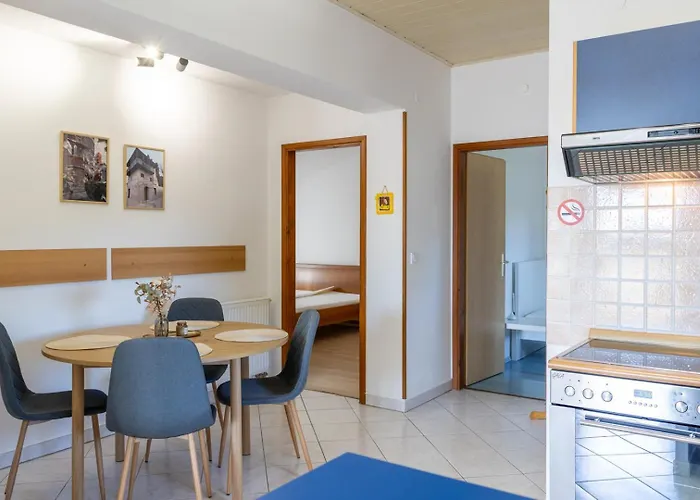 House Iris With Private Pool Villa *