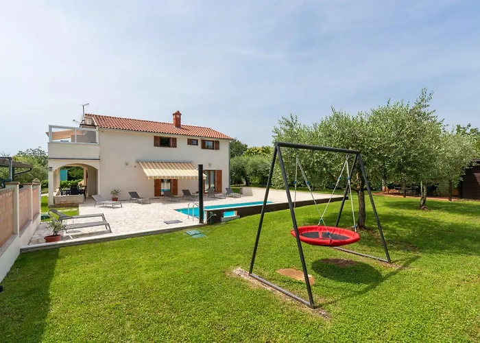 Villa House Iris With Private Pool